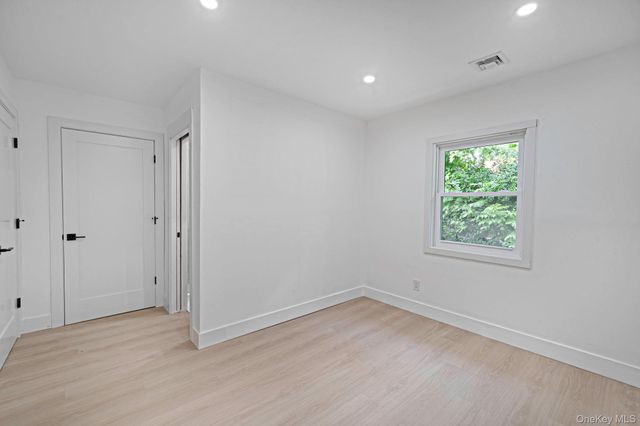 2386 New York Avenue 1, Huntington, NY 11746