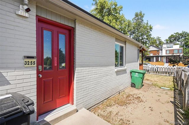 3255 N Cook Street, Denver, CO 80205