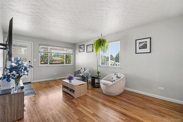 3255 N Cook Street, Denver, CO 80205