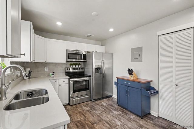 3255 N Cook Street, Denver, CO 80205
