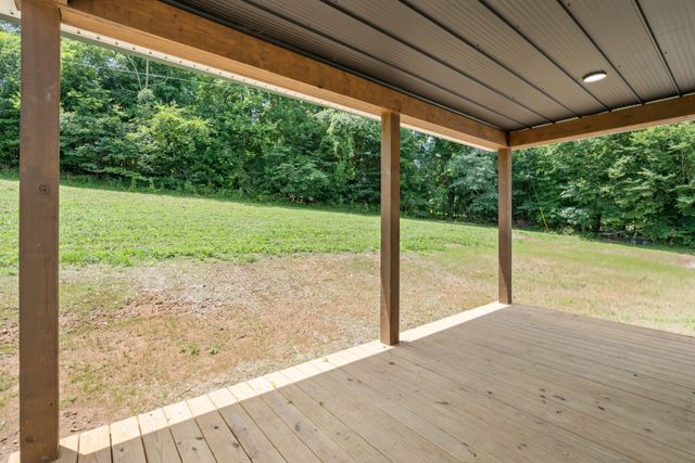 1299 Freeman Loop, Cumberland Furnace, TN 37051
