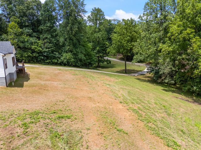 1299 Freeman Loop, Cumberland Furnace, TN 37051