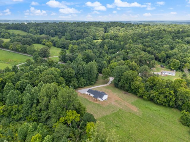 1299 Freeman Loop, Cumberland Furnace, TN 37051