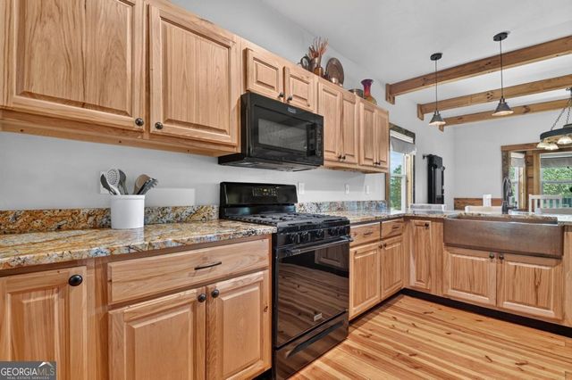 777 Hamby Road, Blue Ridge, GA 30513