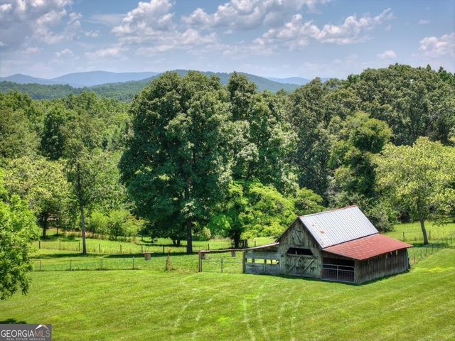 777 Hamby Road, Blue Ridge, GA 30513