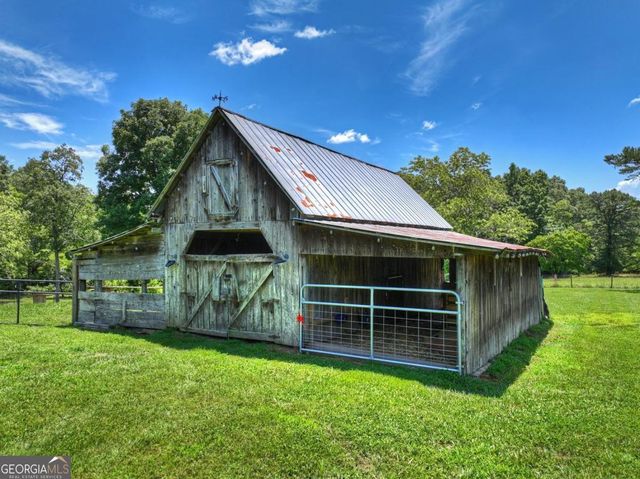 777 Hamby Road, Blue Ridge, GA 30513