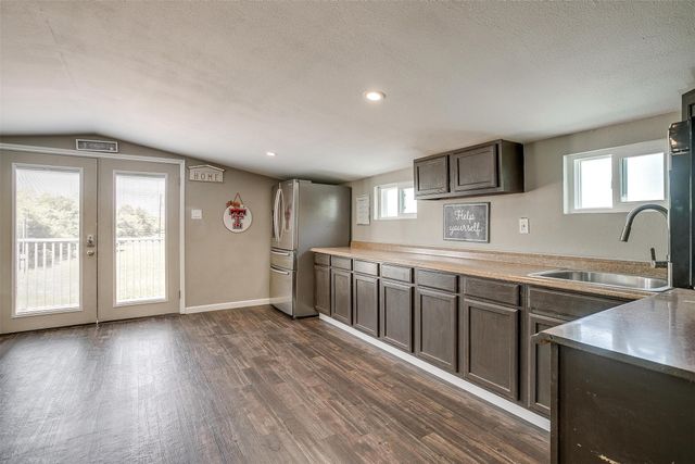 1460 Ross Lane, Springtown, TX 76082