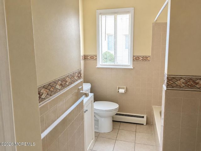 45 Scarborough Place, Toms River, NJ 08757