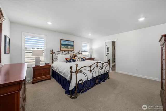 810 Burwood Street SE, Lacey, WA 98503