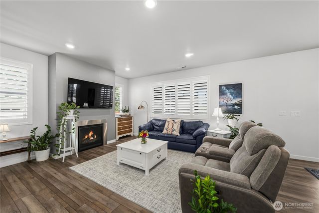 810 Burwood Street SE, Lacey, WA 98503