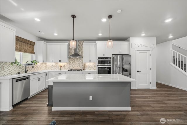 810 Burwood Street SE, Lacey, WA 98503