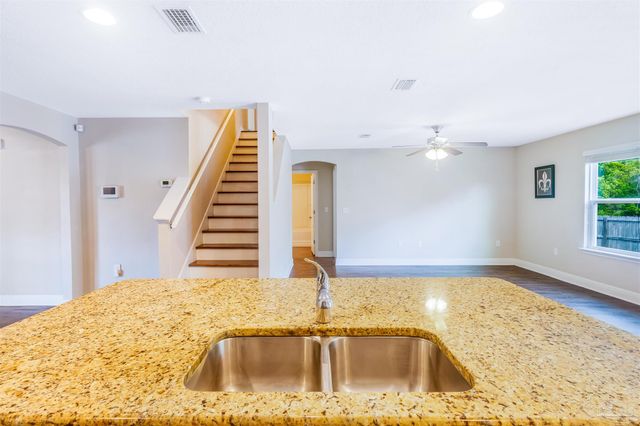 8626 Bucklebury Dr, Pensacola, FL 32507