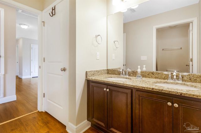 8626 Bucklebury Dr, Pensacola, FL 32507