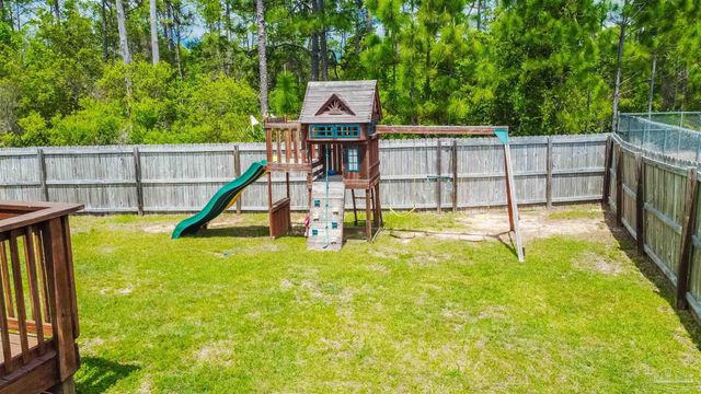 8626 Bucklebury Dr, Pensacola, FL 32507