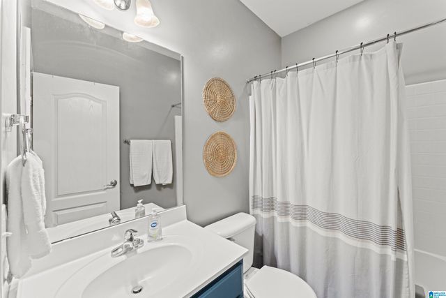 246 OXMOOR PLACE, Birmingham, AL 35211