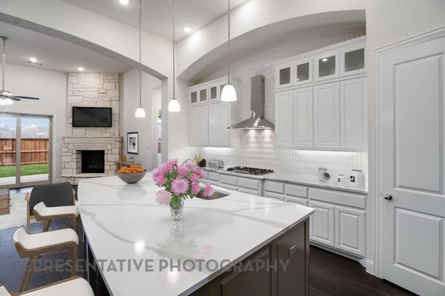 4312 Clydesdale Drive, Aubrey, TX 76227