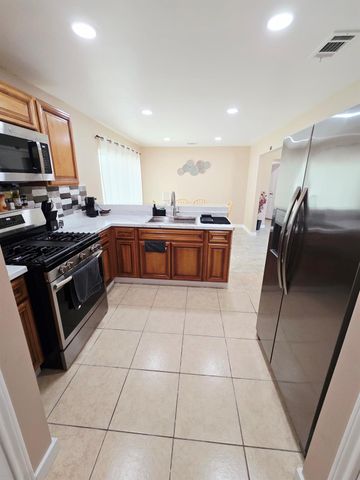 709 Befaye Road, Houston, TX 77076