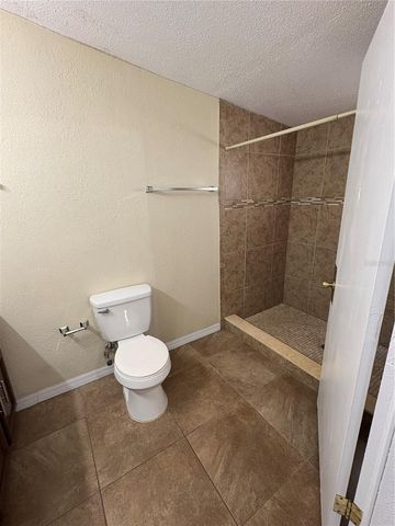 710 E JACKSON STREET, Kissimmee, FL 34744