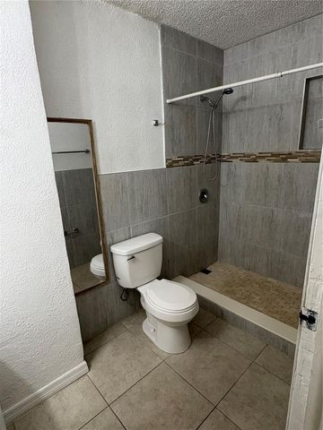 710 E JACKSON STREET, Kissimmee, FL 34744