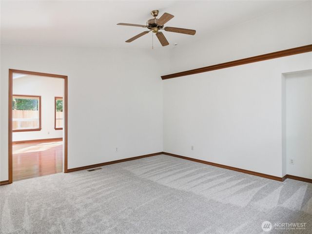 8127 Jamieson Court SW, Tumwater, WA 98512