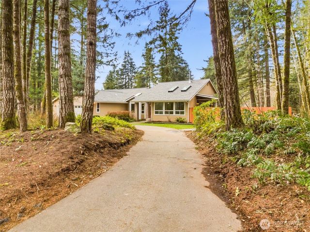 8127 Jamieson Court SW, Tumwater, WA 98512