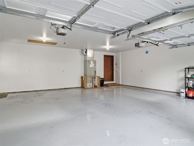 8127 Jamieson Court SW, Tumwater, WA 98512