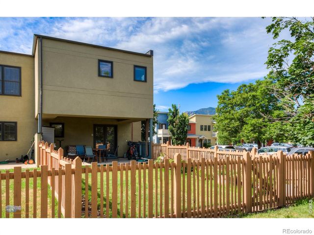 3215 Foundry Place 101, Boulder, CO 80301