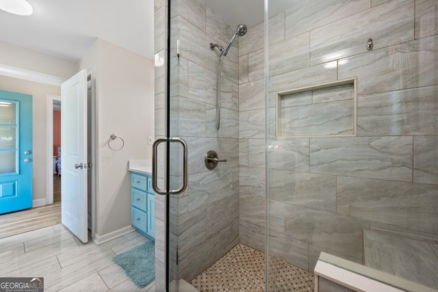 276 Roberts Point Road, Jackson, GA 30233