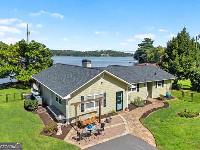 276 Roberts Point Road, Jackson, GA 30233