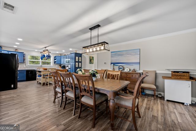 276 Roberts Point Road, Jackson, GA 30233