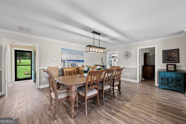 276 Roberts Point Road, Jackson, GA 30233