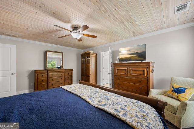 276 Roberts Point Road, Jackson, GA 30233