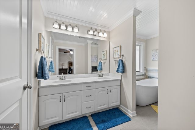 276 Roberts Point Road, Jackson, GA 30233