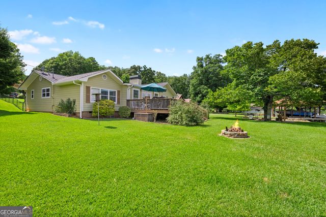 276 Roberts Point Road, Jackson, GA 30233