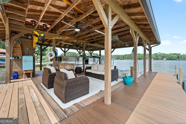 276 Roberts Point Road, Jackson, GA 30233