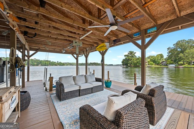 276 Roberts Point Road, Jackson, GA 30233