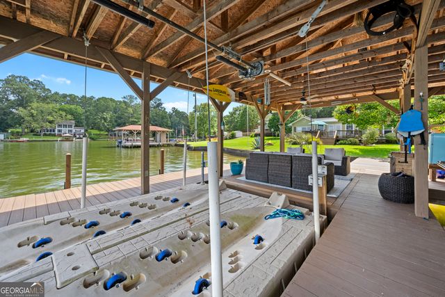 276 Roberts Point Road, Jackson, GA 30233