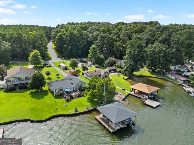 276 Roberts Point Road, Jackson, GA 30233