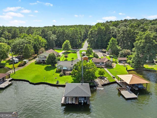 276 Roberts Point Road, Jackson, GA 30233