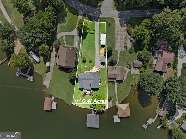 276 Roberts Point Road, Jackson, GA 30233