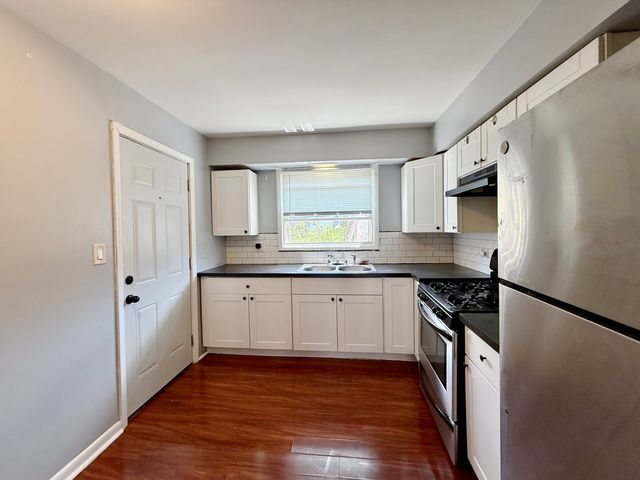 122 N Menard Avenue 2B, Chicago, IL 60644
