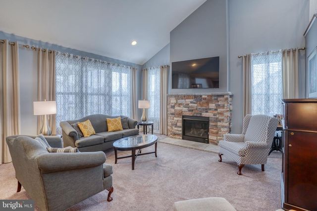 212 SKIPPING STONE LN, Dover, DE 19904