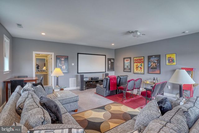 212 SKIPPING STONE LN, Dover, DE 19904