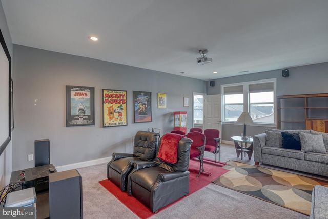 212 SKIPPING STONE LN, Dover, DE 19904