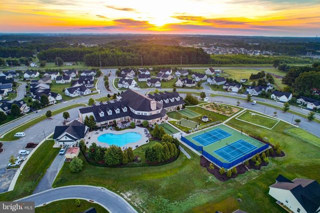 212 SKIPPING STONE LN, Dover, DE 19904