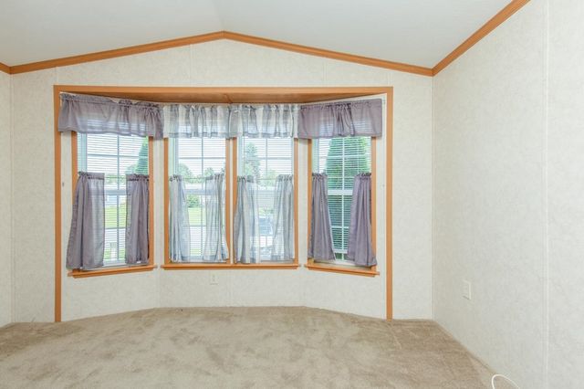 9 Chancellor Drive, Concord, NH 03303
