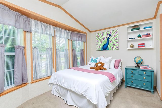 9 Chancellor Drive, Concord, NH 03303