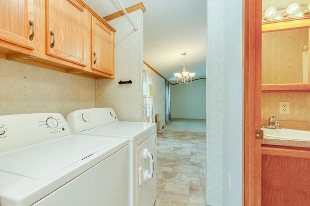 9 Chancellor Drive, Concord, NH 03303
