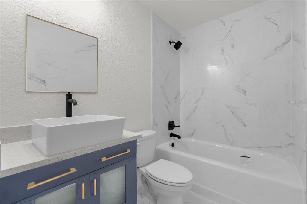 Image 18 of property listing at 5788 NW 57TH COURT, Ocala, FL 34482