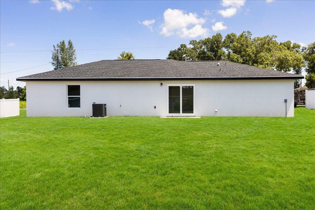 Image 22 of property listing at 5788 NW 57TH COURT, Ocala, FL 34482